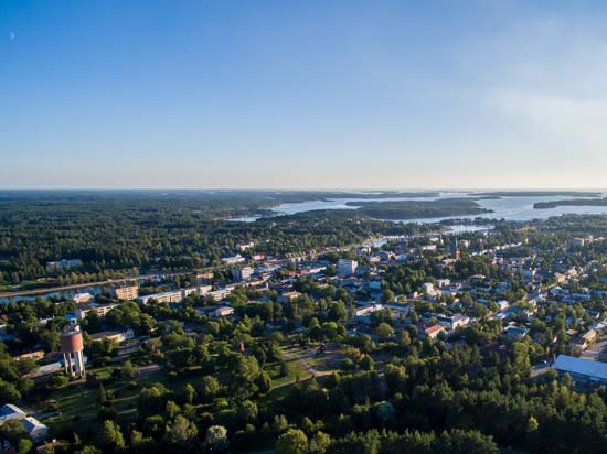 Näkymä yli Uudenkaupungin keskustan Uudenkaupungin keskusta